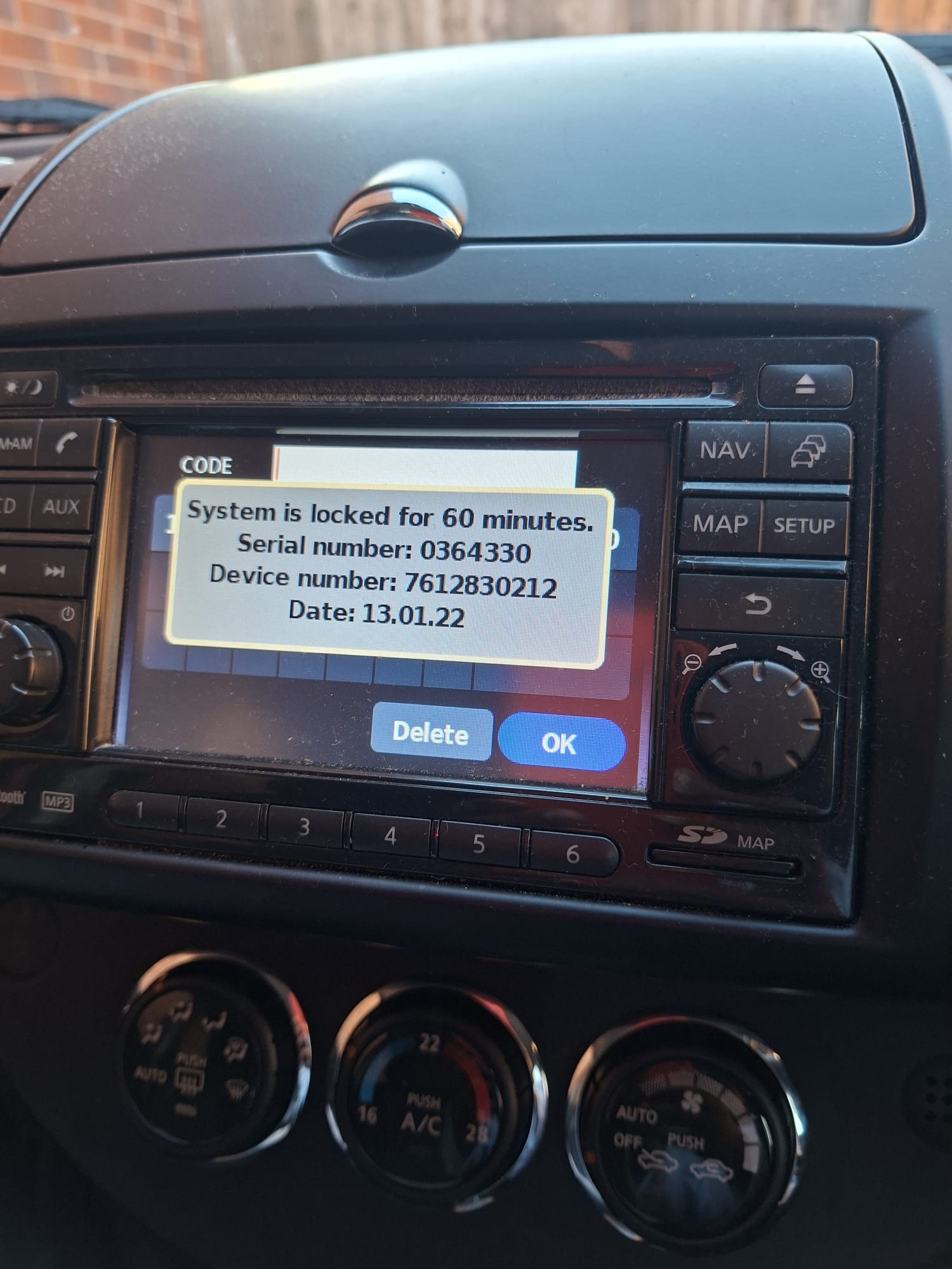 How to enter the Nissan code